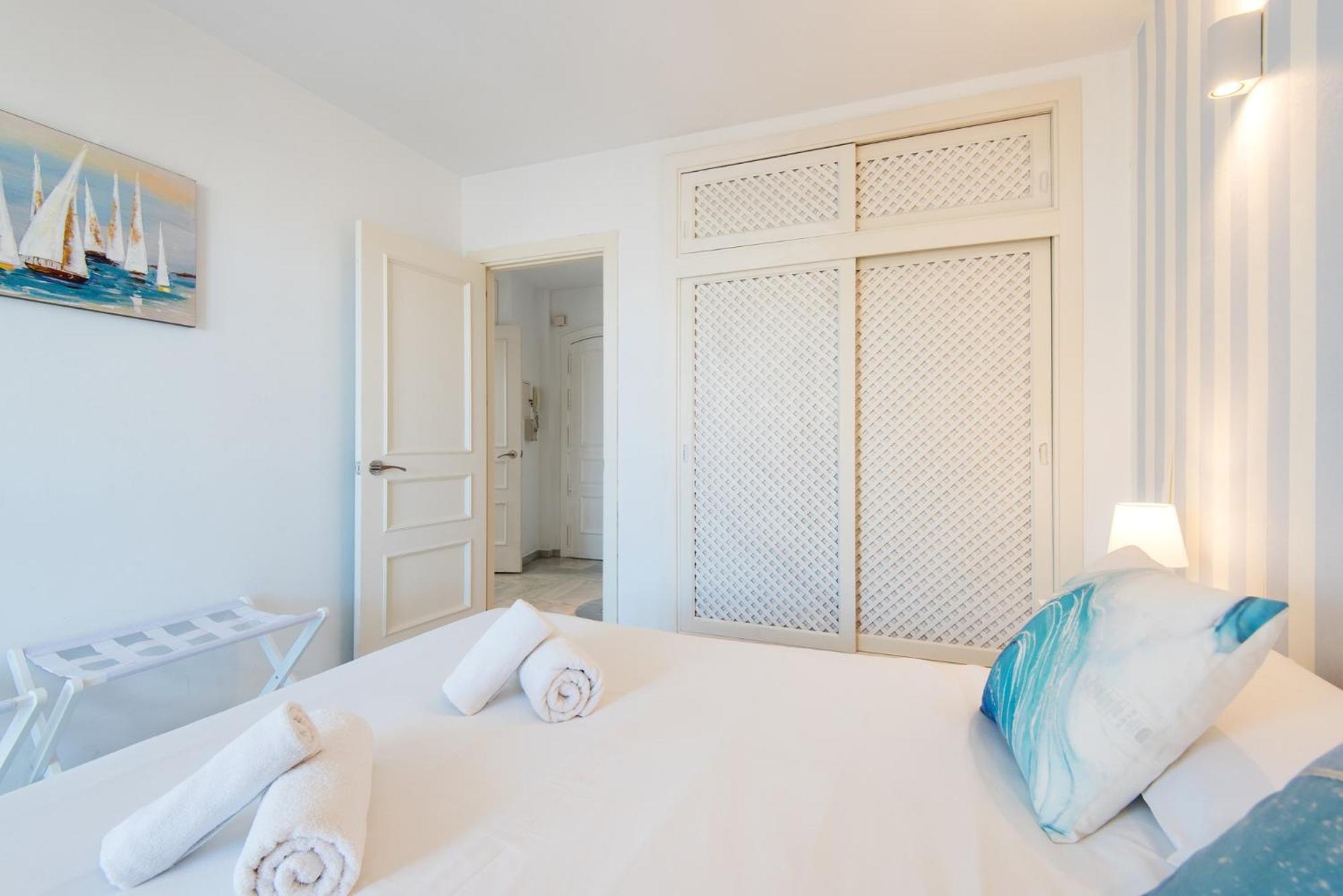 Apartmento En La Pequena Venecia, Puerto Marina Benalmádena Buitenkant foto